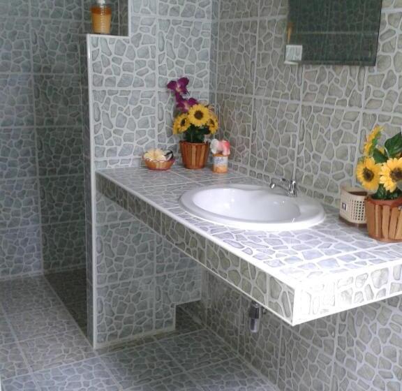 Hospedaria Nananuira Apartment And Room