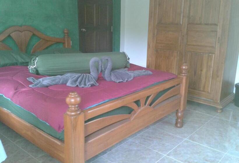 Hospedaria Nananuira Apartment And Room