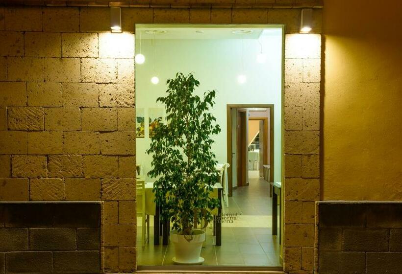 تختخواب و صبحانه Bocca Di Bacco