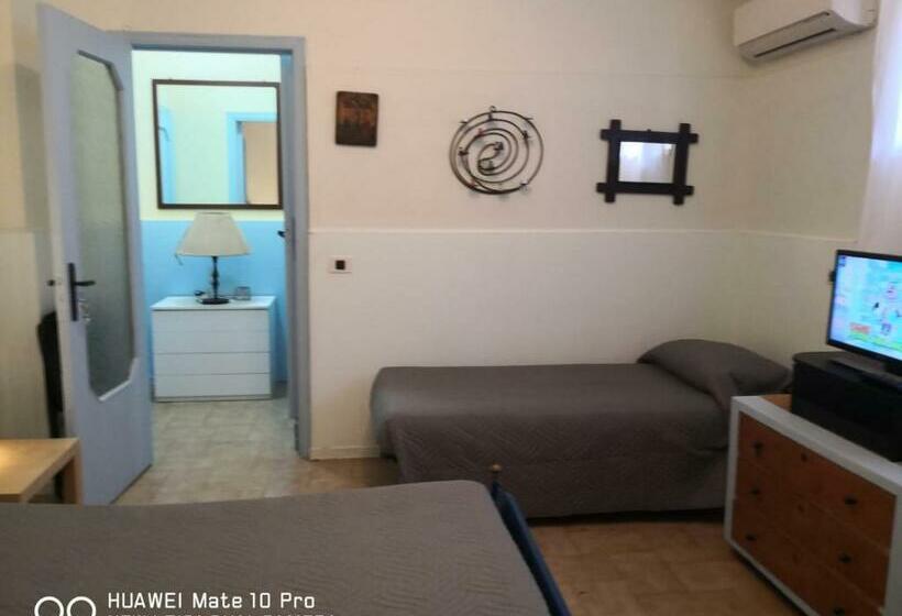 تختخواب و صبحانه Casa Tellina Lungomare Scogliera