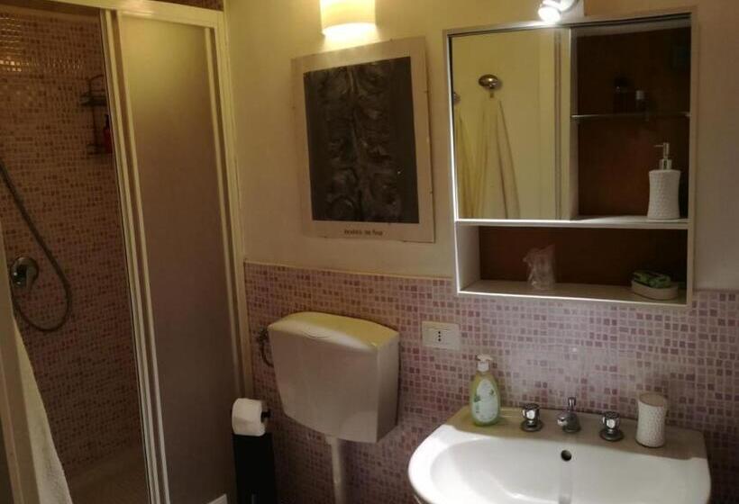 تختخواب و صبحانه Casa Tellina Lungomare Scogliera