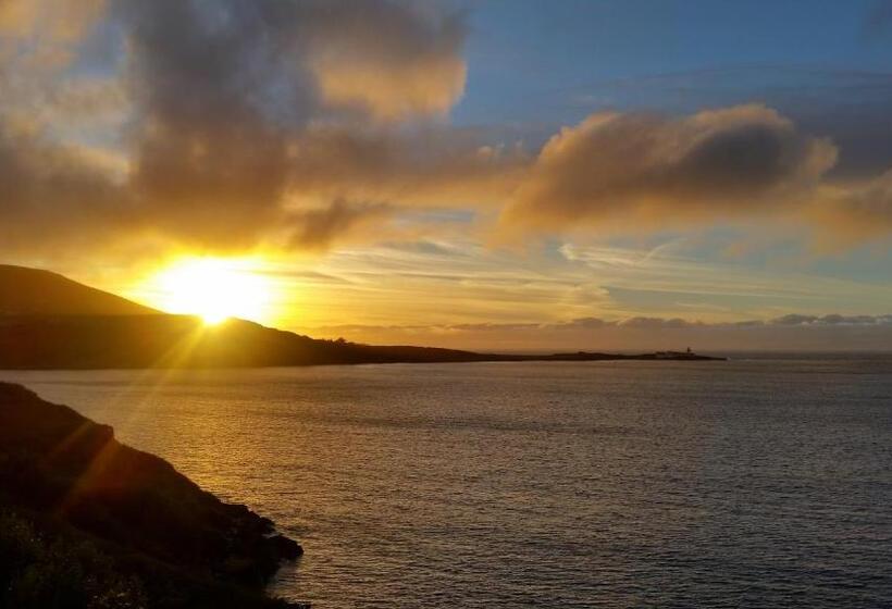 Horizon View Lodge Bed And Breakfast Glanleam Road Knightstown Valentia Island County Kerry V23 W447