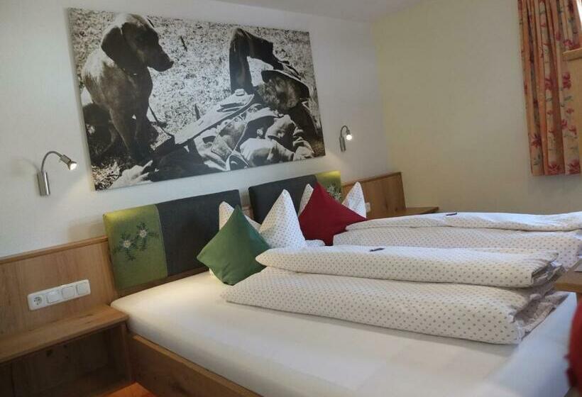 펜션 Das Apartment Rief Daheim Beim Wanderprofi Adults Only