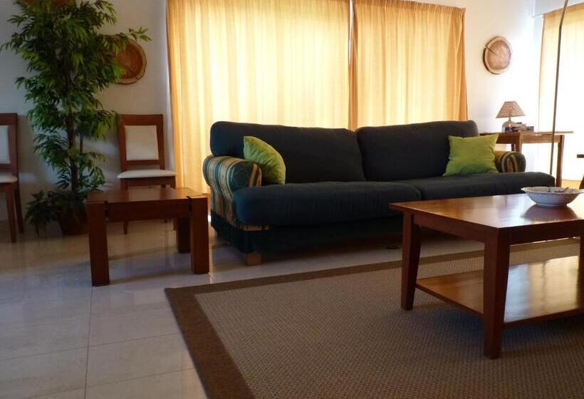 Azores Holidays House  B&b   Suites   Self Check In Keyboard