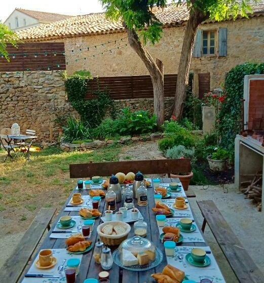 ベッドアンドブレックファースト Chez Lola Maison D Hôtes Corbières