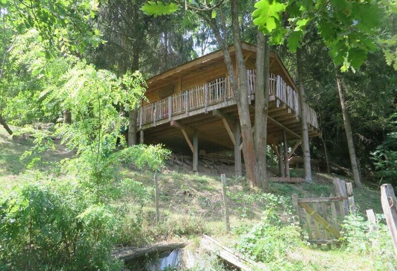 민박 La Cabane Aux Sapins