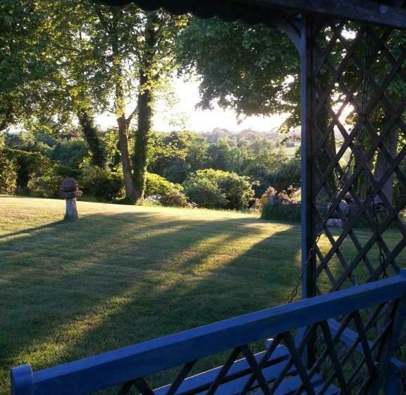 Folly Studio Bed And Breakfast