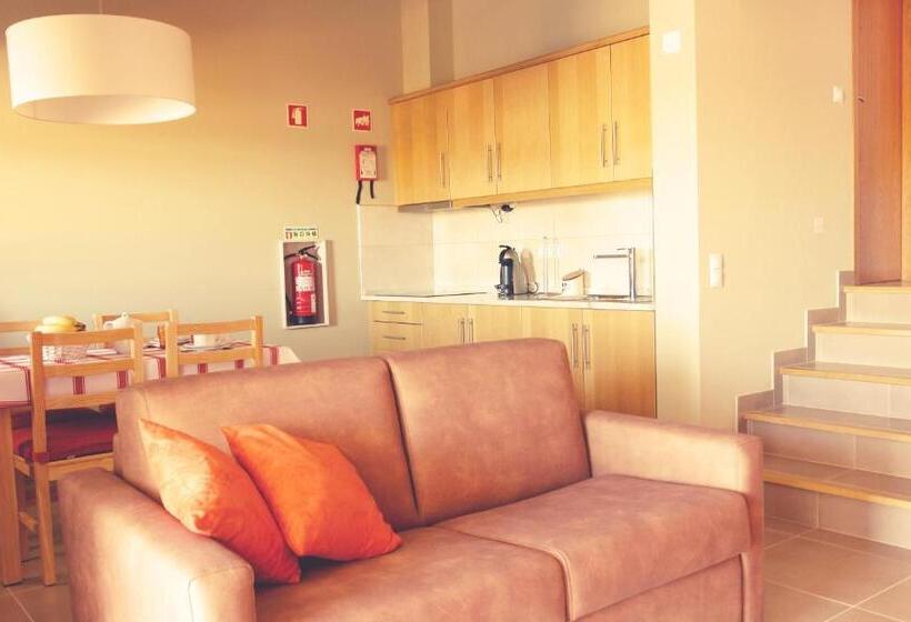 هتل Casas Novas Da Fataca