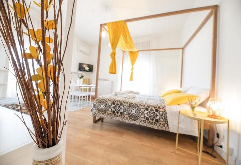 민박 Le Stanze Di Brando E Nico