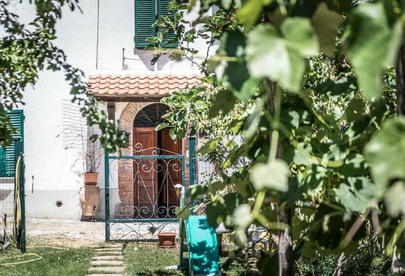 تختخواب و صبحانه Residenza Il Casone