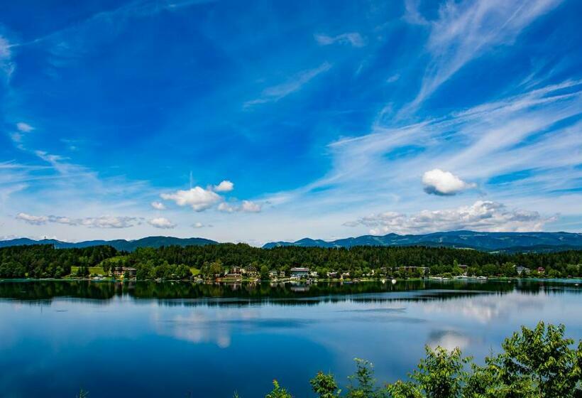 Lindenhof Gasthof Pension In Unterburg