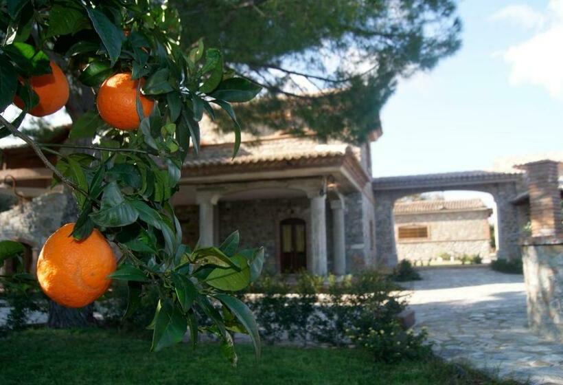호텔 Agriturismo L  Agrumeto