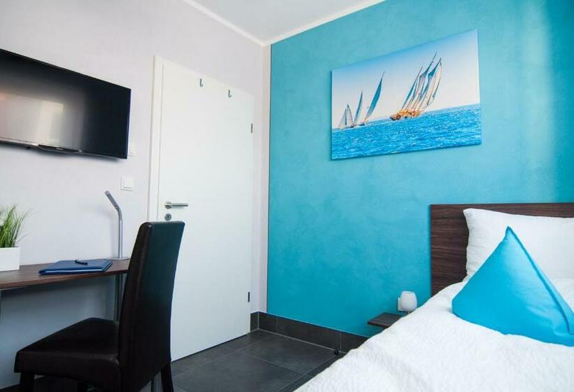 پانسیون Komfortable Apartment Wohnung