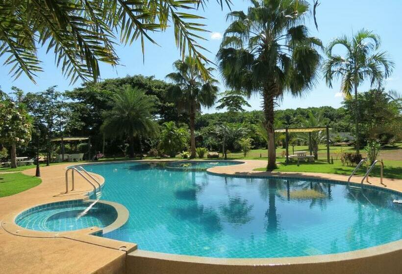 Pongsin Resort