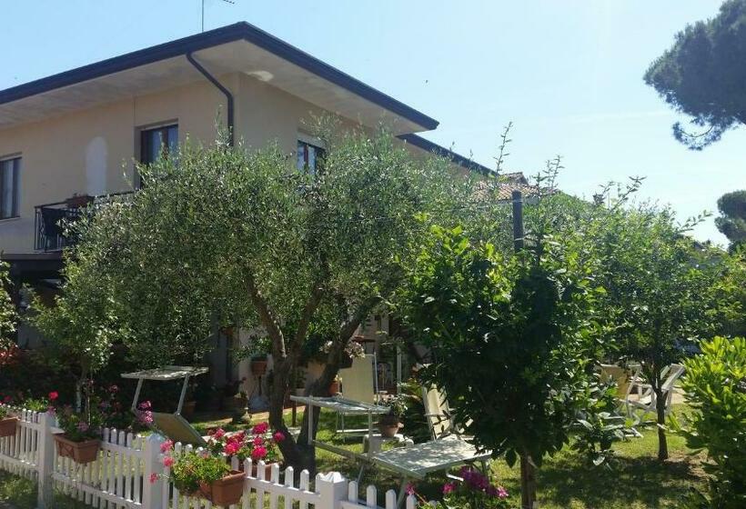 تختخواب و صبحانه A Casa Di Gabri