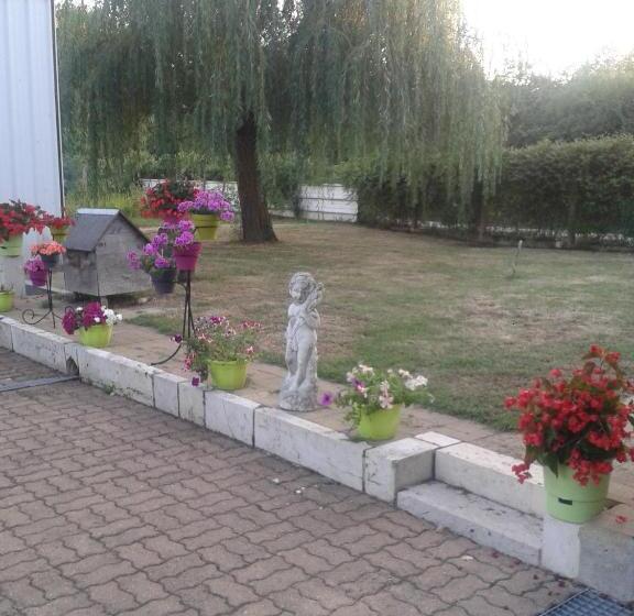 مبيت وإفطار Les Rouches