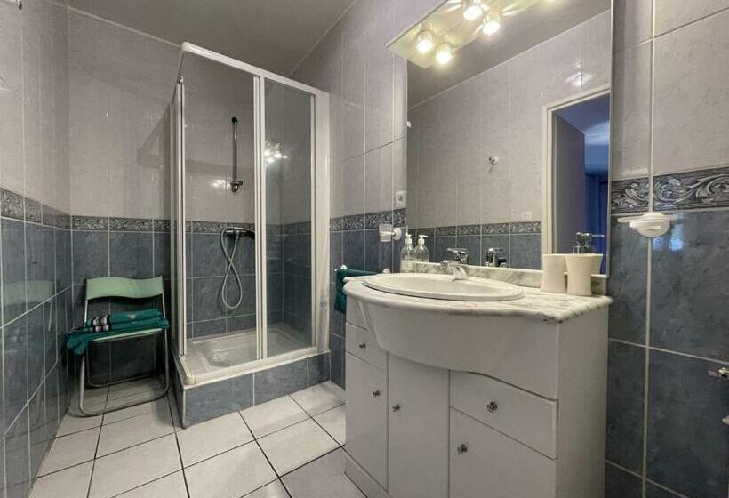 Bed and Breakfast Maison Zubiatia   3km Compostelle
