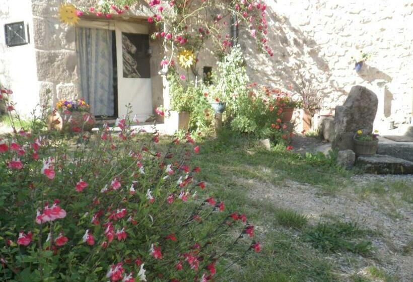 住宿加早餐  Mas De La Boheme   L Hermet