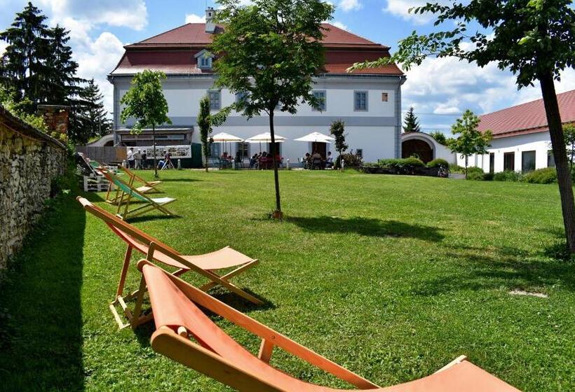 민박 Bagolyvár Fogadó  újfalusy Márton Vendégház