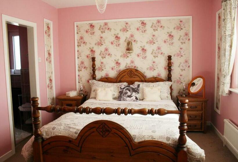 مبيت وإفطار Ceecliff House