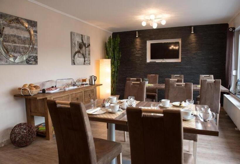 ベッドアンドブレックファースト Gästehaus Eifelzauber