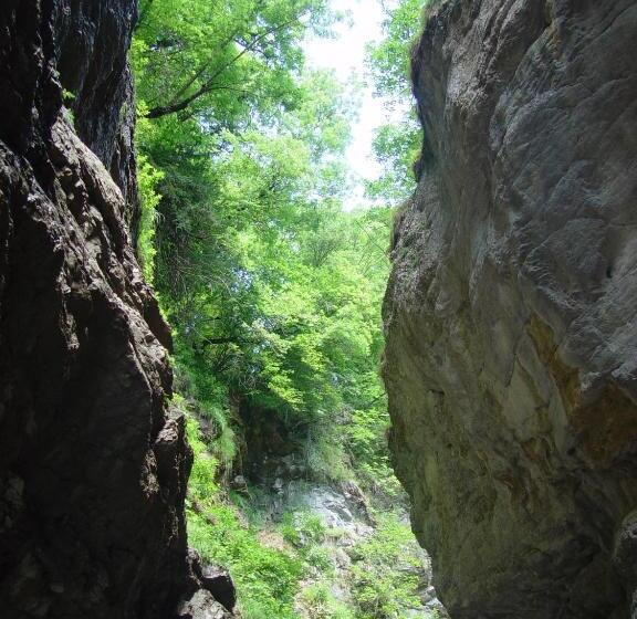 مبيت وإفطار La Ressource