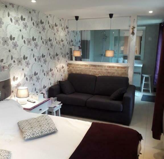 ベッドアンドブレックファースト Les Trois Pommiers