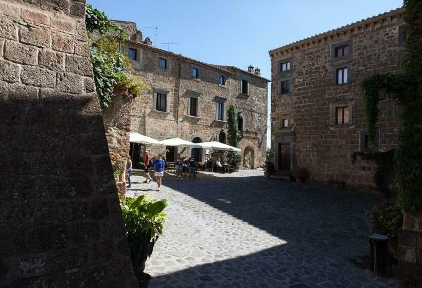 مبيت وإفطار Libera Mente Civita