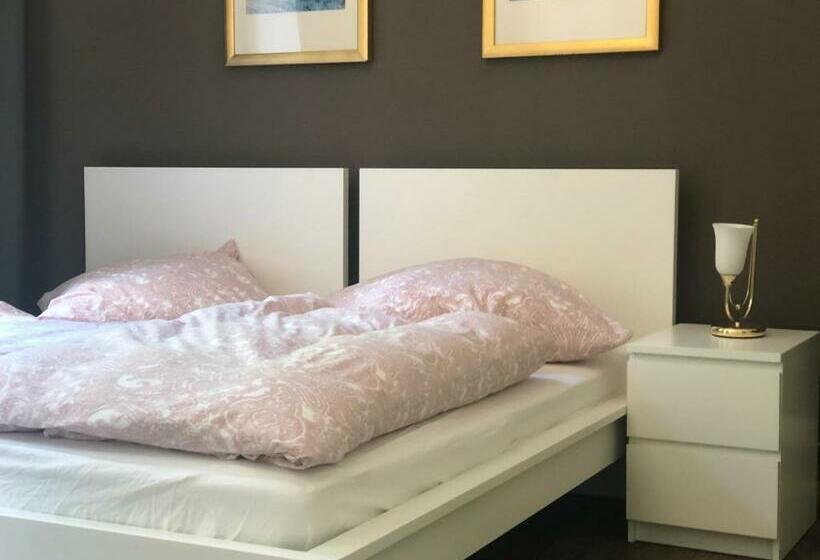 Pension Stadtmitte Garni