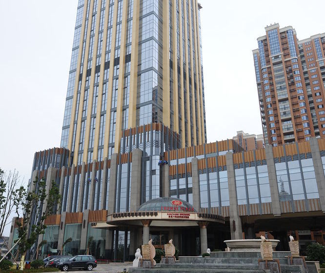 هتل Crowne Plaza Nanchang Riverside