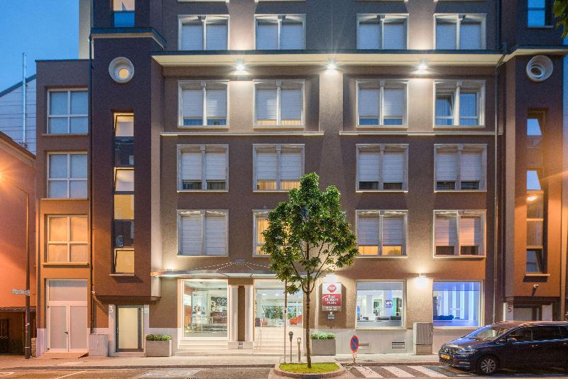Best Western Plus Grand Hotel Victor Hugo