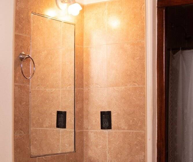 هتل Donna Alda Casa