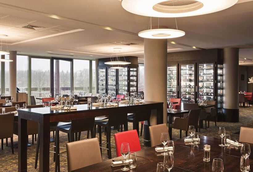 هتل Doubletree By Hilton Lyon Eurexpo & Spa