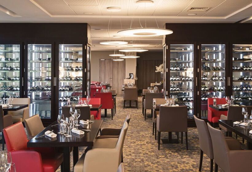 هتل Doubletree By Hilton Lyon Eurexpo & Spa