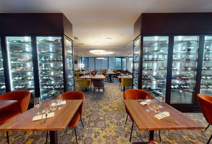 هتل Doubletree By Hilton Lyon Eurexpo & Spa