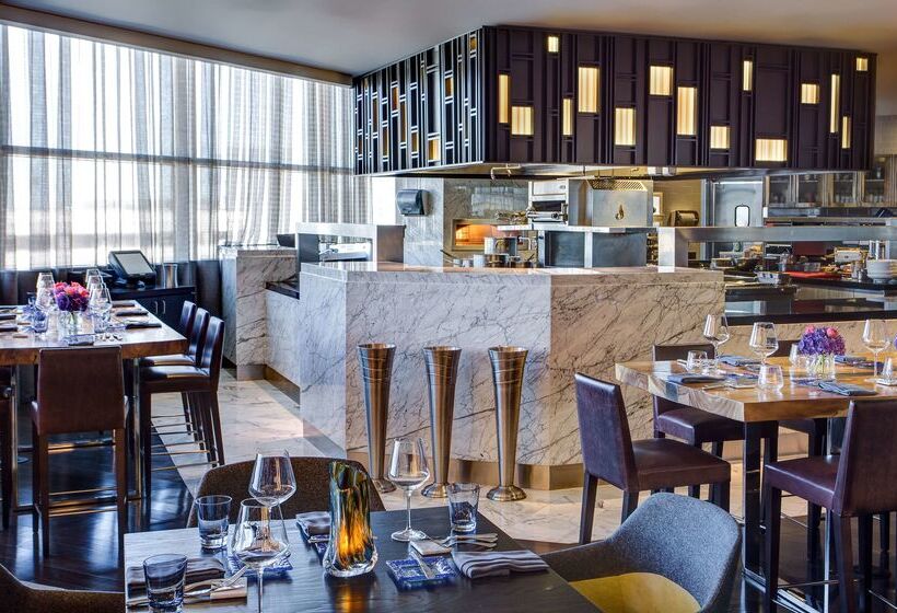 هتل Grand Hyatt Dfw Airport