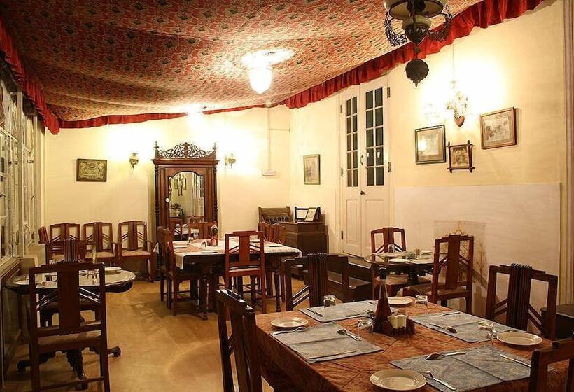 فندق Naila Bagh Palace