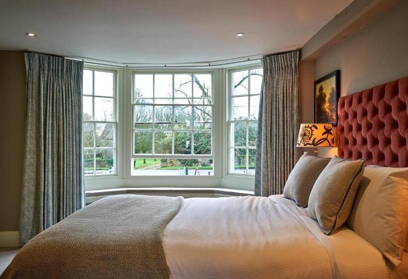 فندق The Horse And Groom Inn