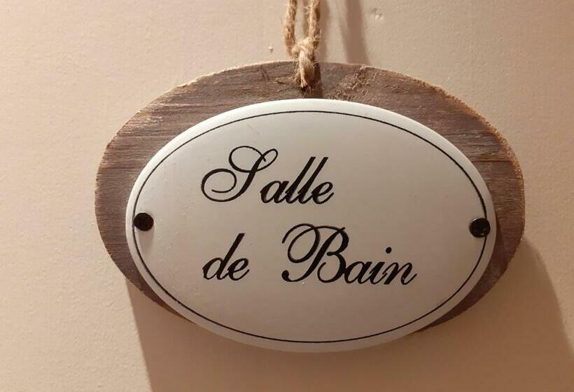 مبيت وإفطار Fleur De Senon