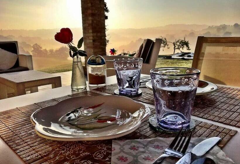 مبيت وإفطار Casale Delle Rondini