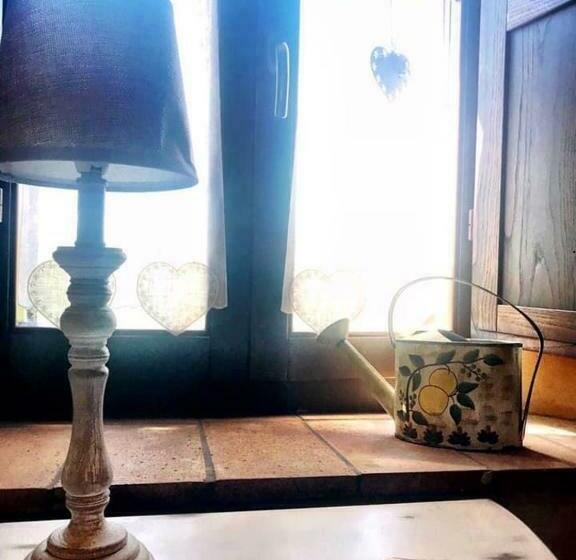 مبيت وإفطار Casale Delle Rondini