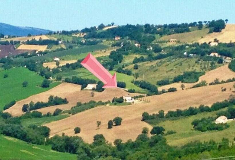 مبيت وإفطار Casale Delle Rondini