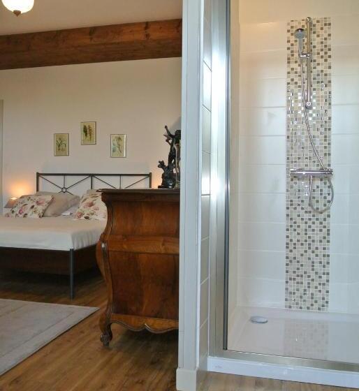 住宿加早餐  Chambre D Hôtes Au Jardin De La Bachellerie