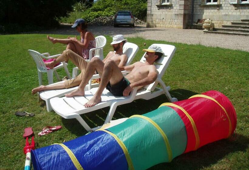 مبيت وإفطار Chateau Des Poteries