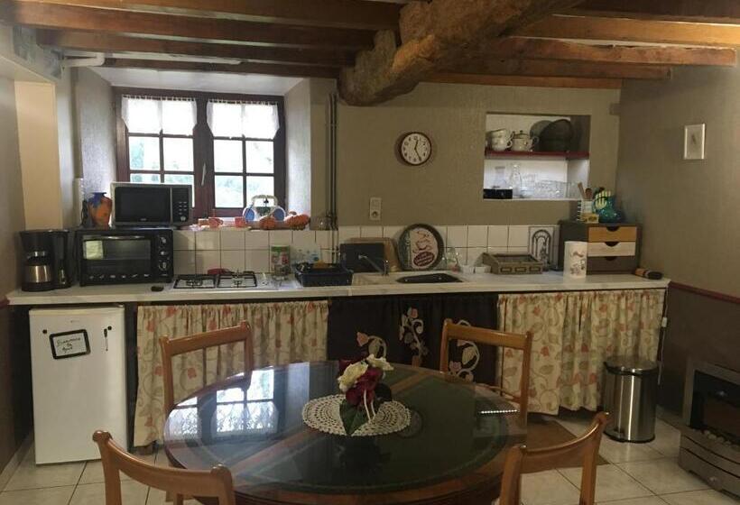 住宿加早餐  La Commanderie