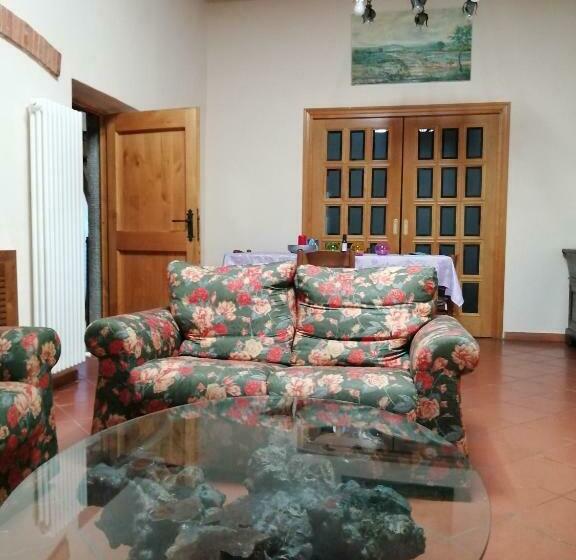 بنسيون Villa Toscana