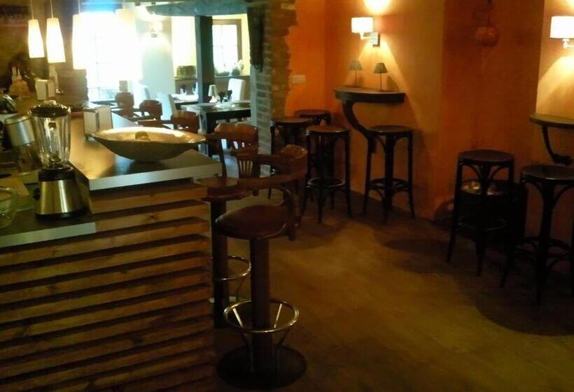 مبيت وإفطار La Fiole Ambiance