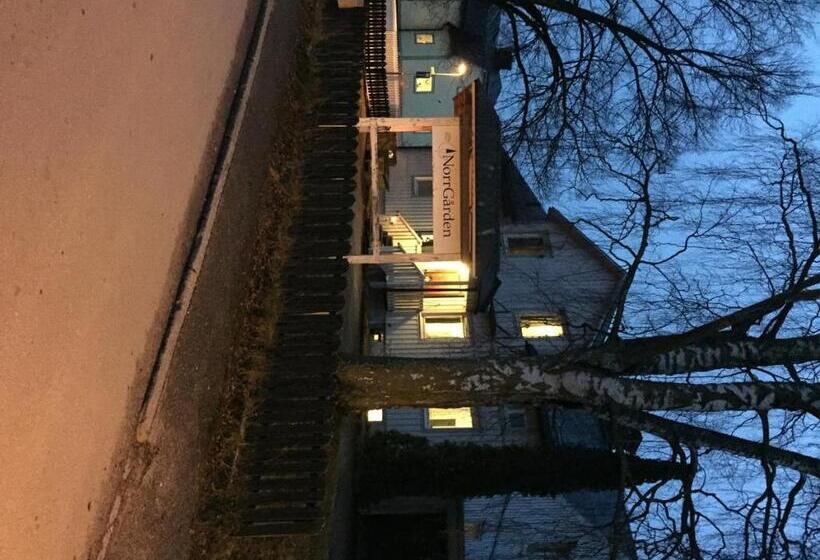 تختخواب و صبحانه Norrgården I Sandviken