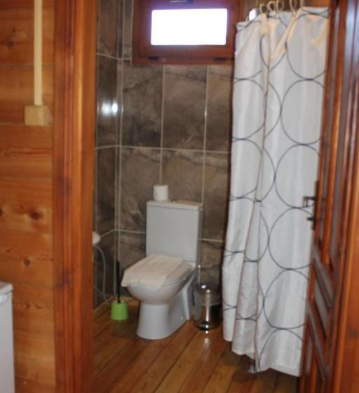 住宿加早餐  Sakin Vadi Winehouse