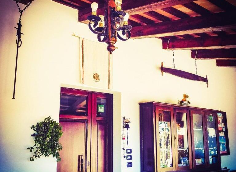 فندق Country Rooms & Suite La Quercia